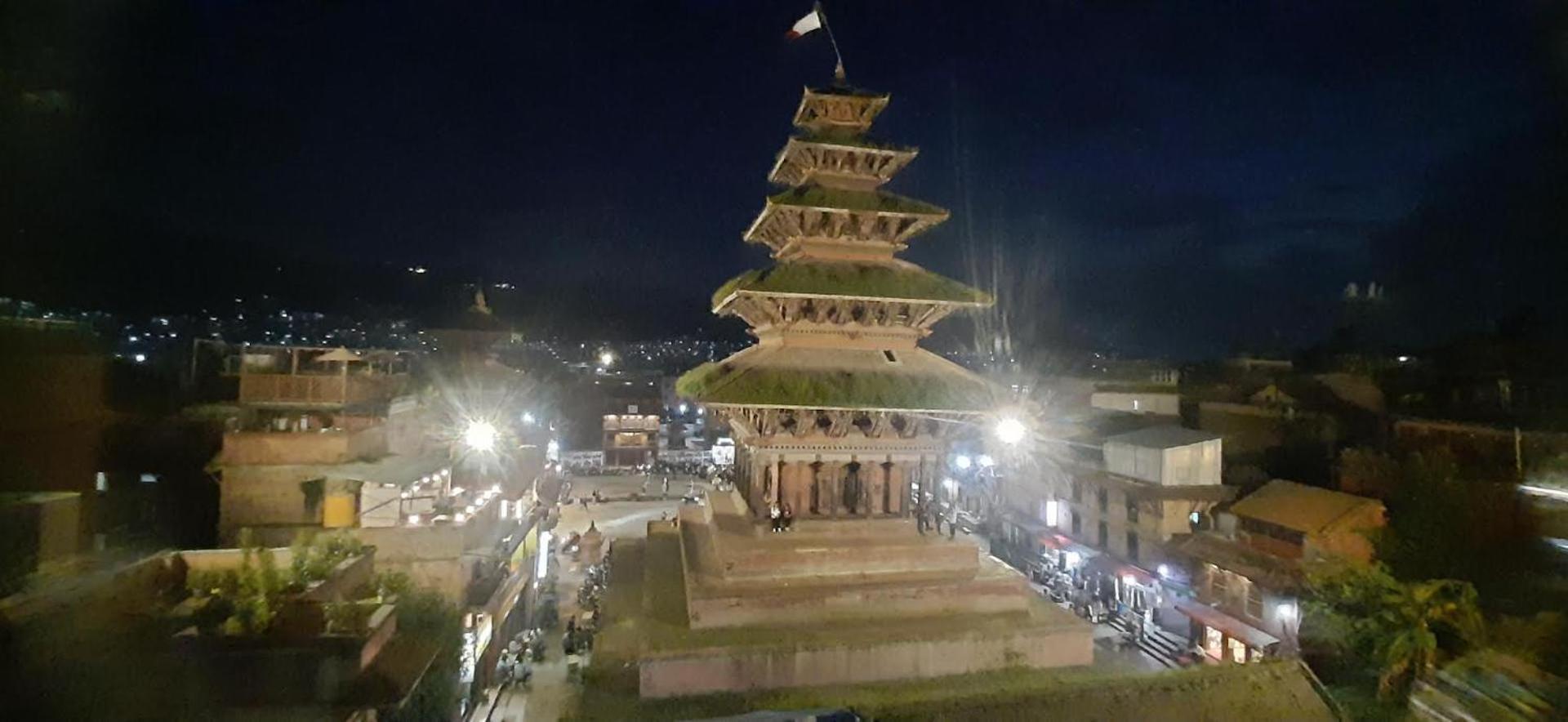 Annapurna Guest House And Rooftop Restaurant Bhaktapur Bagian luar foto