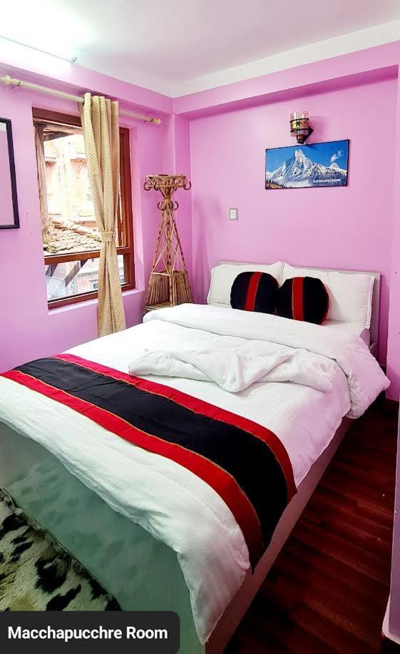 Annapurna Guest House And Rooftop Restaurant Bhaktapur Bagian luar foto