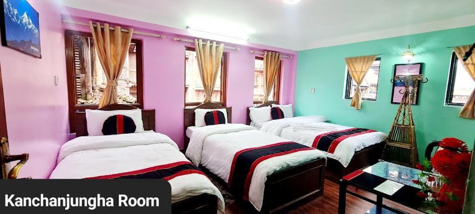 Annapurna Guest House And Rooftop Restaurant Bhaktapur Bagian luar foto